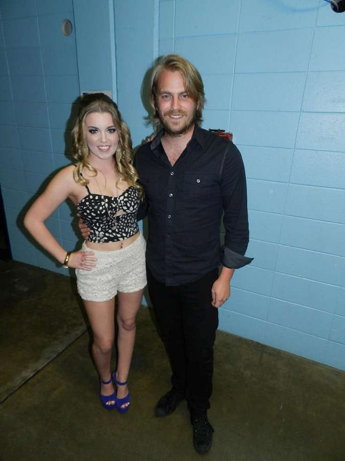 carly mckillip feet 4