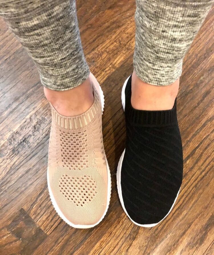 carly taylor lobdell feet 5