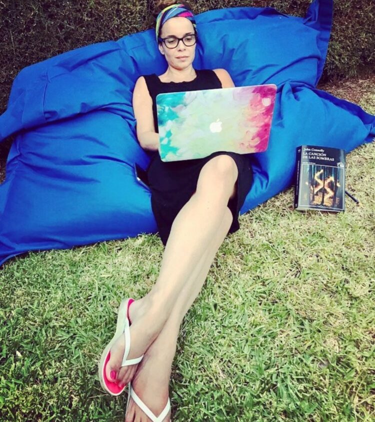 carme chaparro feet 1