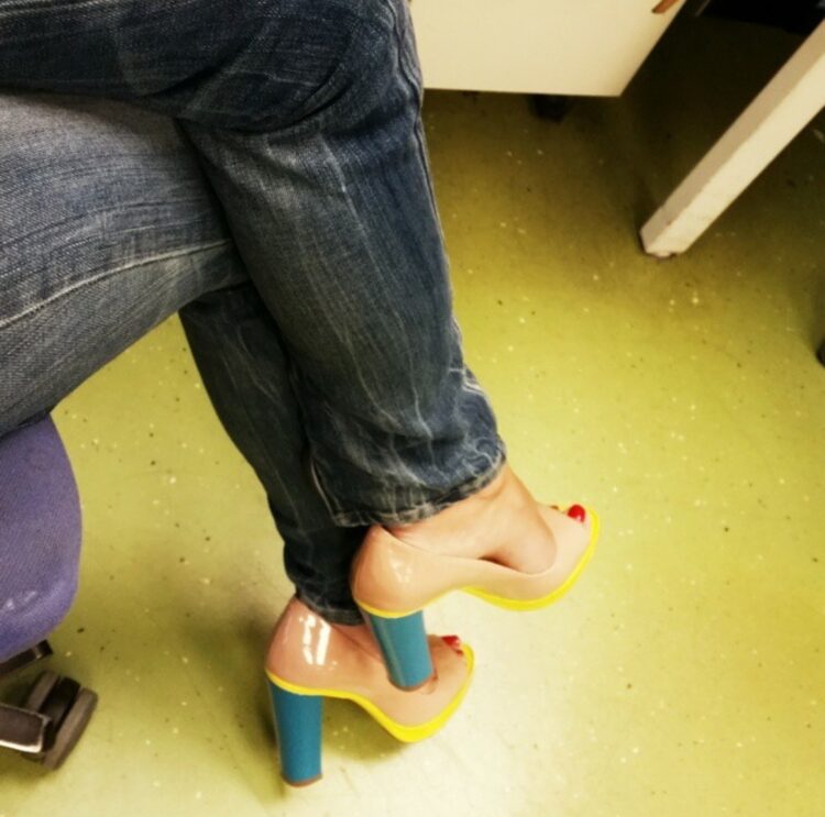 carme chaparro feet 3