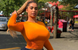 carmela habibi feet 1