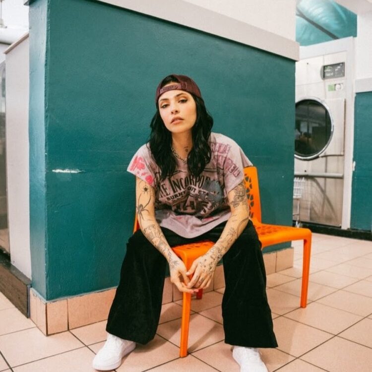 carmen deleon feet 6