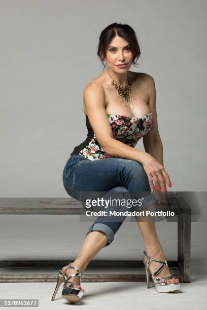 carmen di pietro feet 6