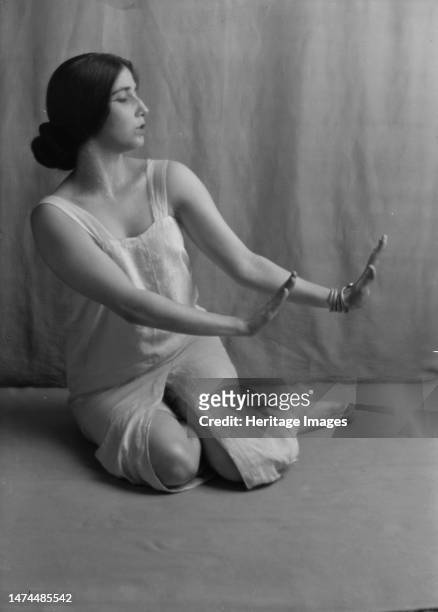 carmen gonzalez feet 1