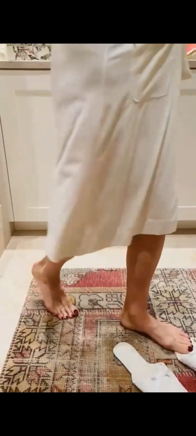 carmen lomana feet 1