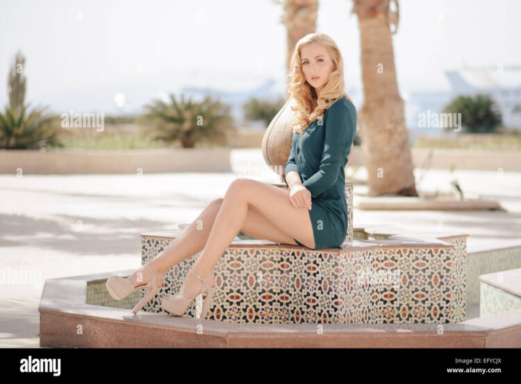 carmen mercedes feet 2