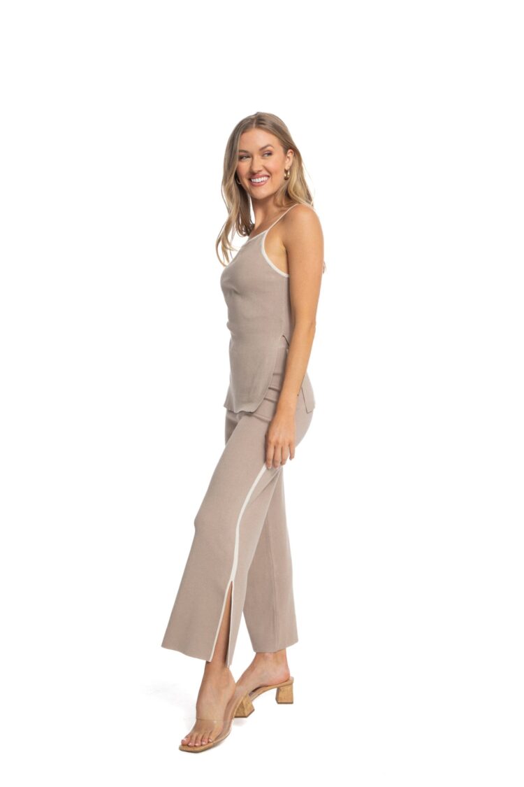 carmen8a feet scaled