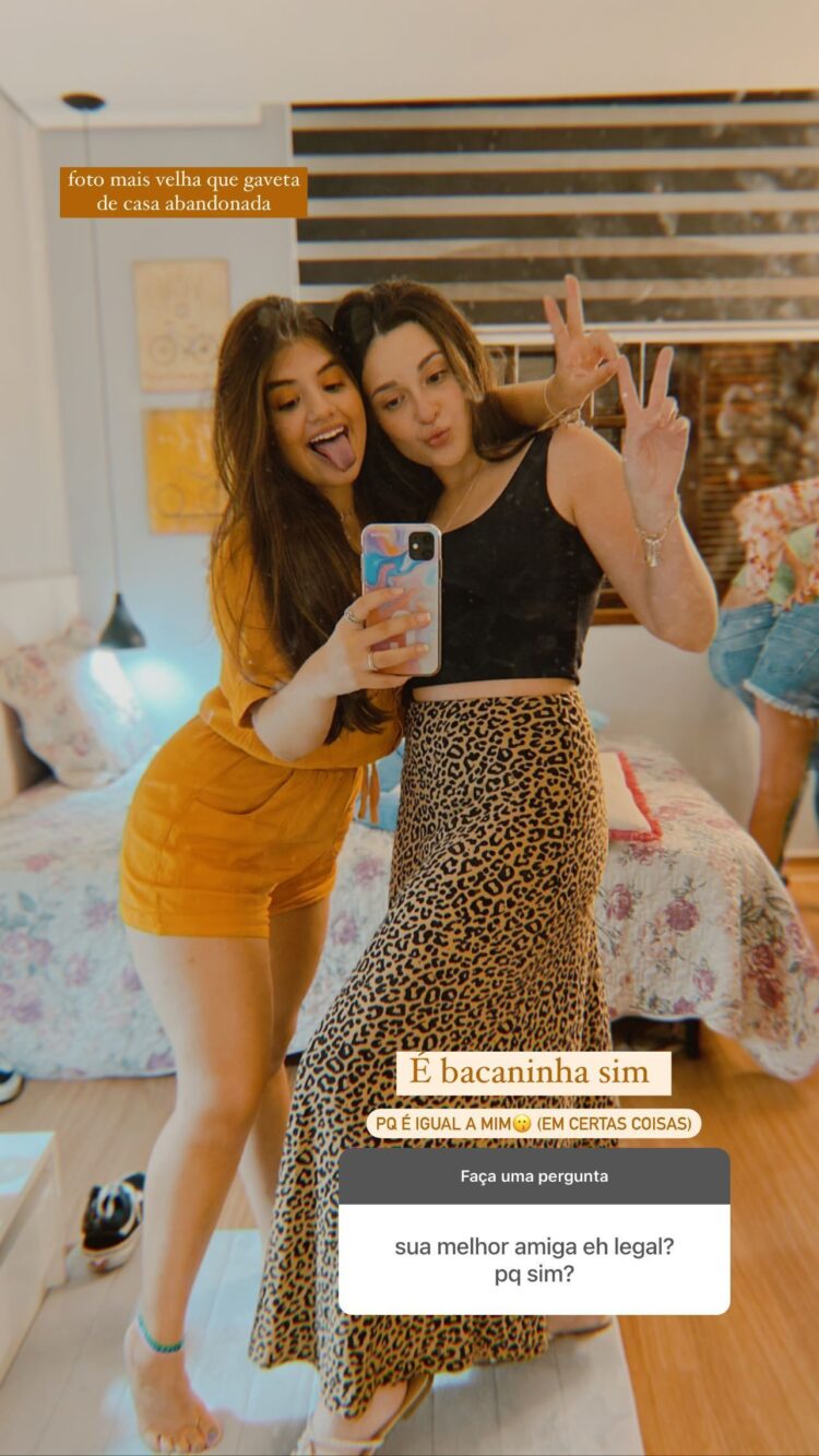 carol chamberlain feet 4