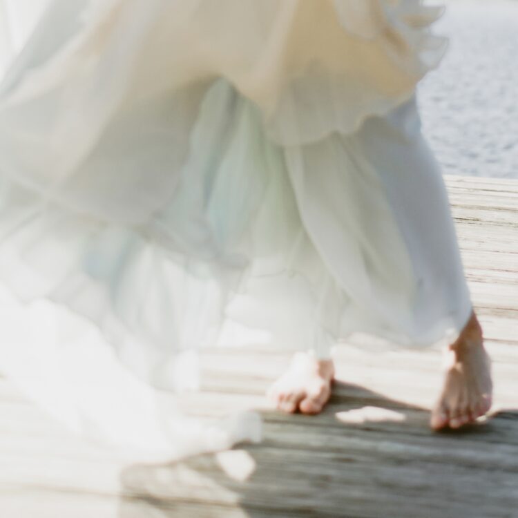 carol hannah whitfield feet 6