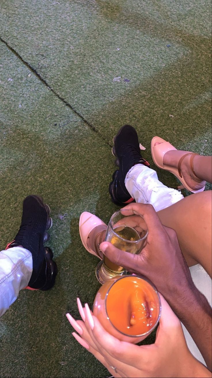 carol rodrigues feet 3