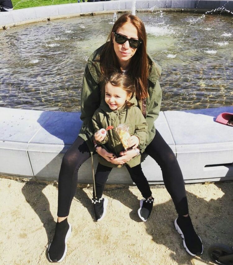 carolina bonistalli feet 3