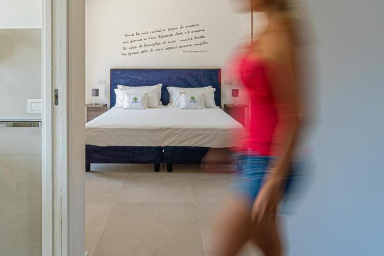 carolina di vico feet 5