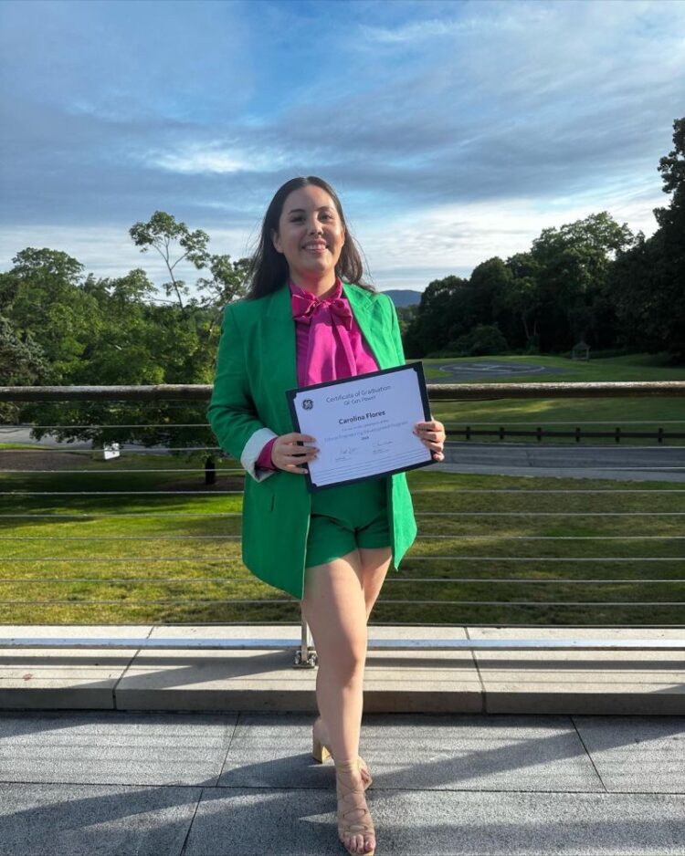 carolina flores feet 3