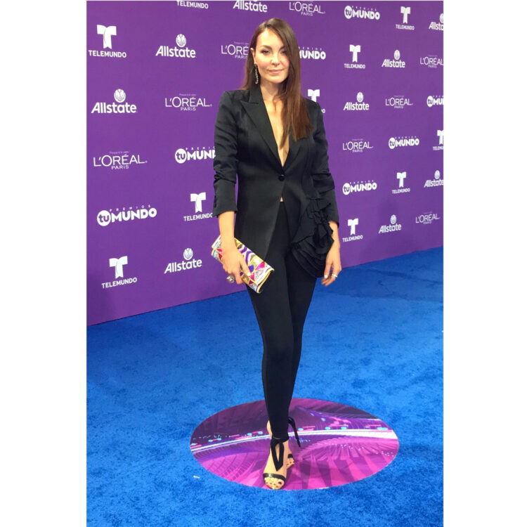 carolina gomez feet 3