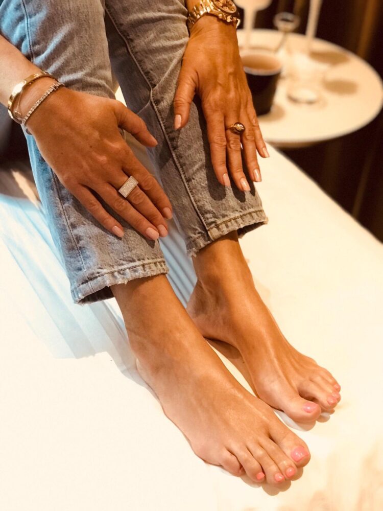 carolina gynning feet