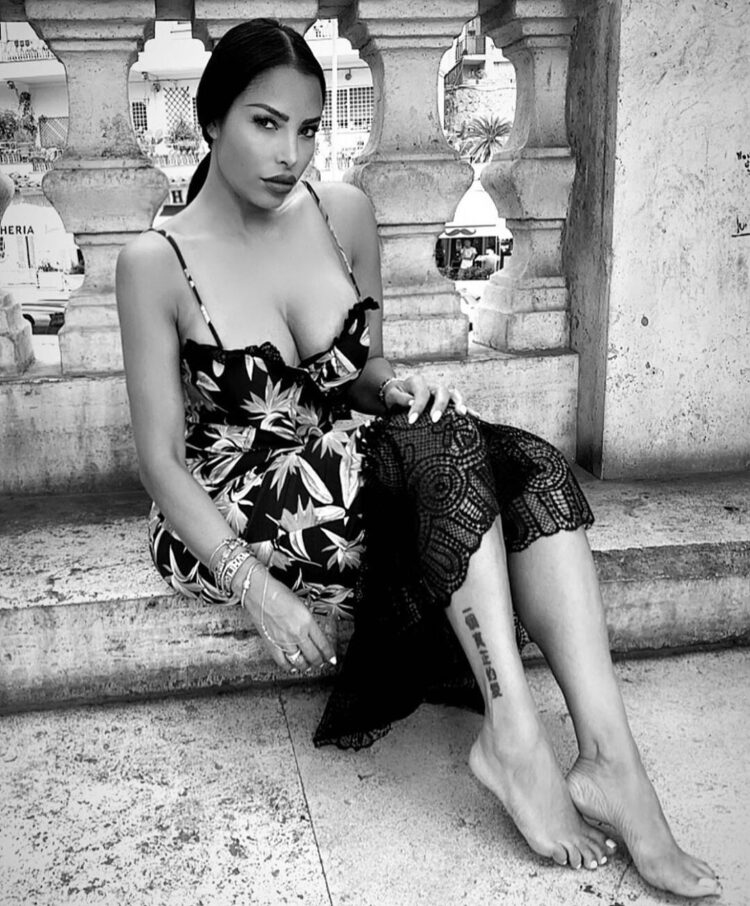 carolina marconi feet 4