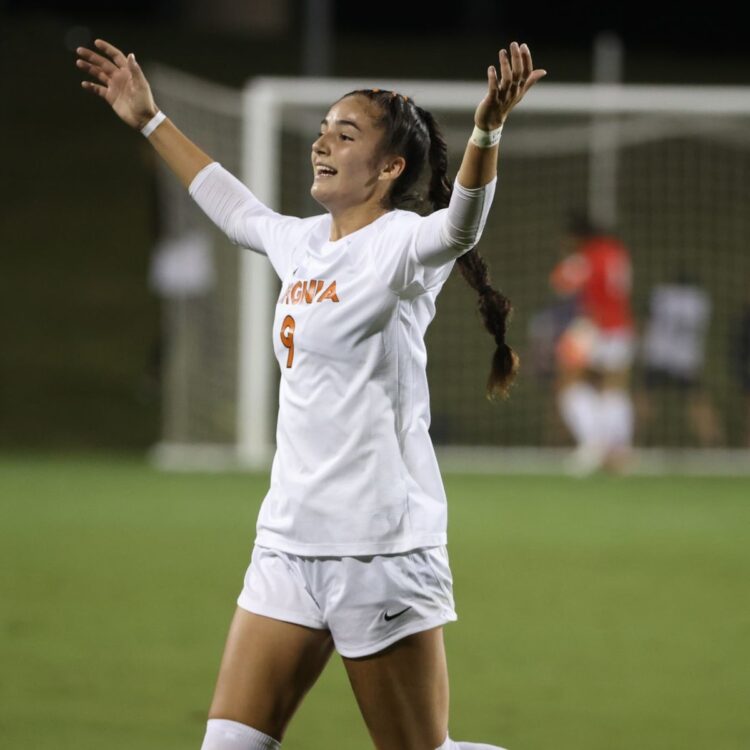 carolina ordonez feet 3