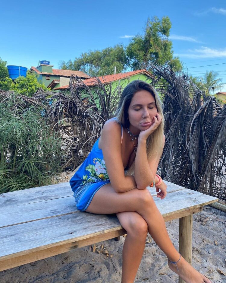 carolina portaluppi feet 1