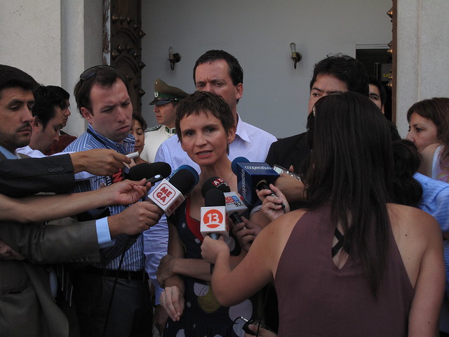 carolina toha feet 4