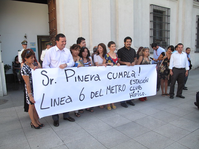 carolina toha feet 5