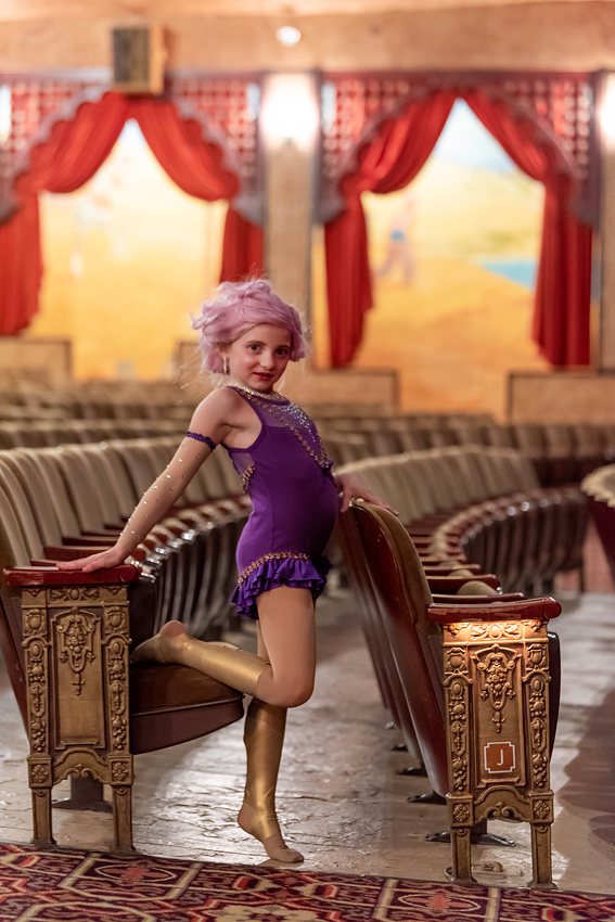 caroline barnum feet