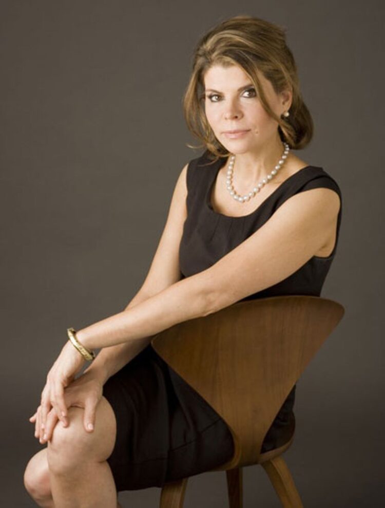 caroline blackwood feet 2