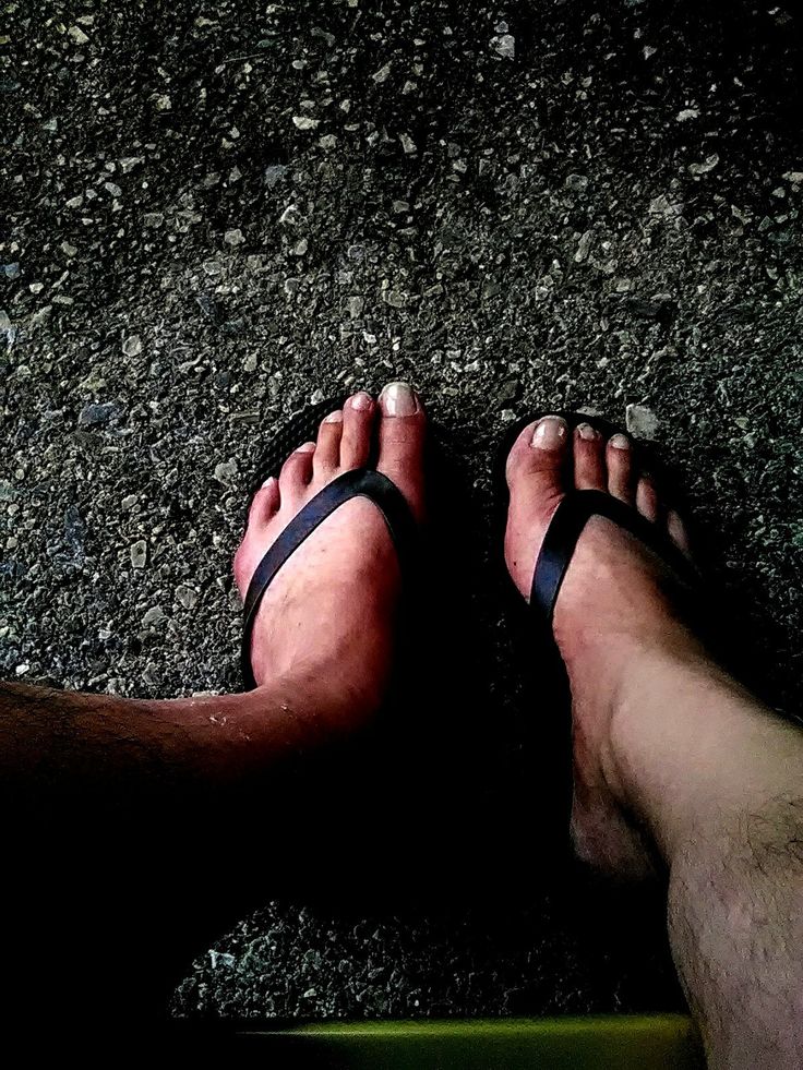 caroline bryan feet 3