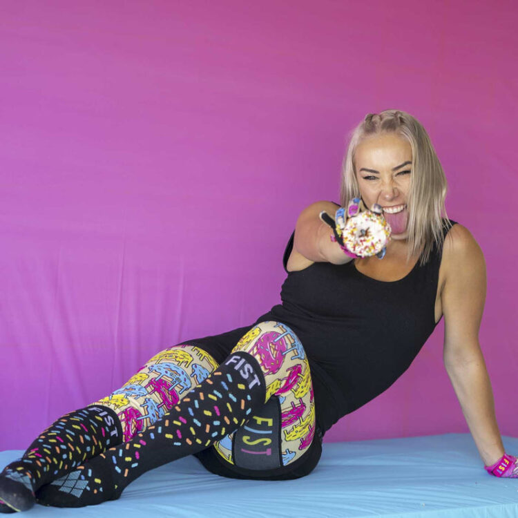 caroline buchanan feet 6