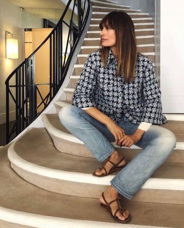 caroline de maigret feet 4