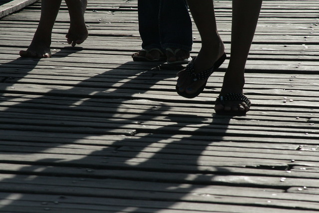 caroline gomes feet 2