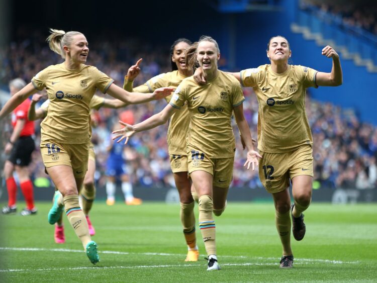 caroline graham hansen feet 6