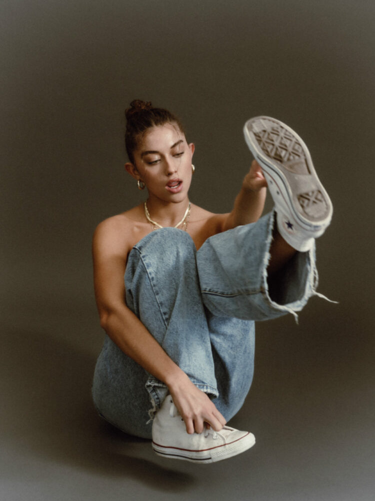 caroline jayna feet 2