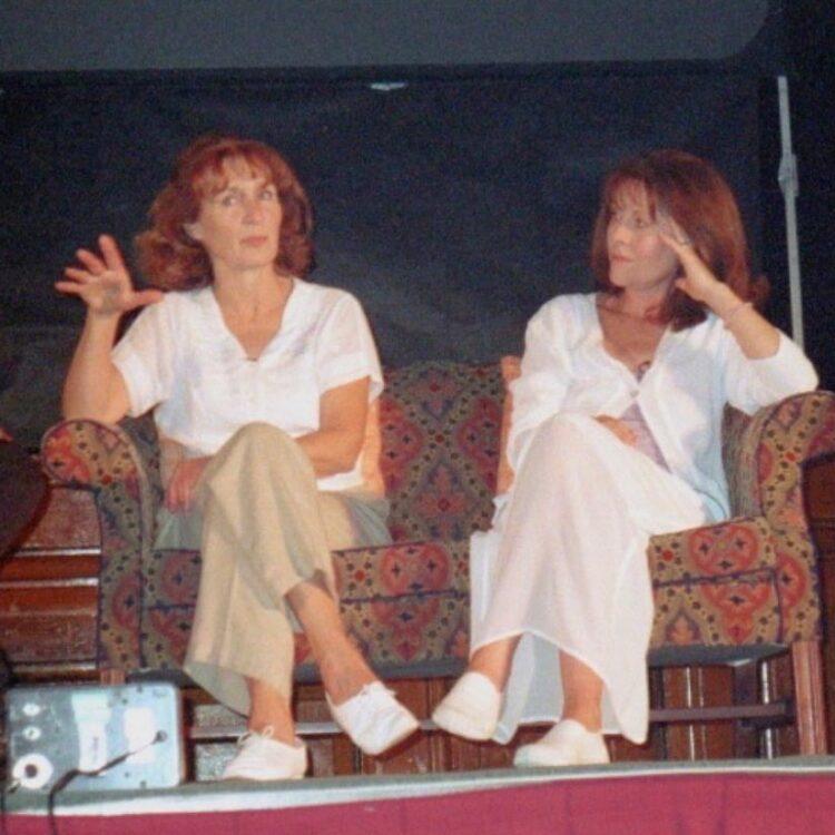 caroline john feet 3