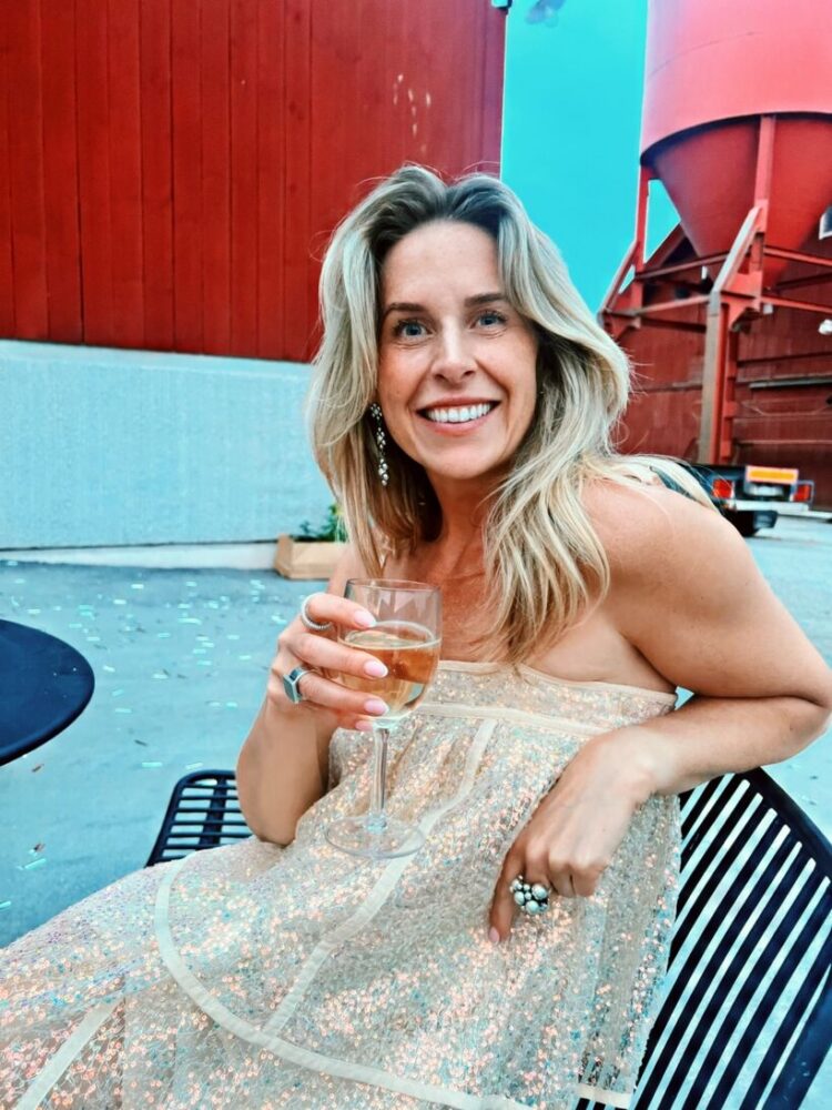 caroline kejbert feet 5