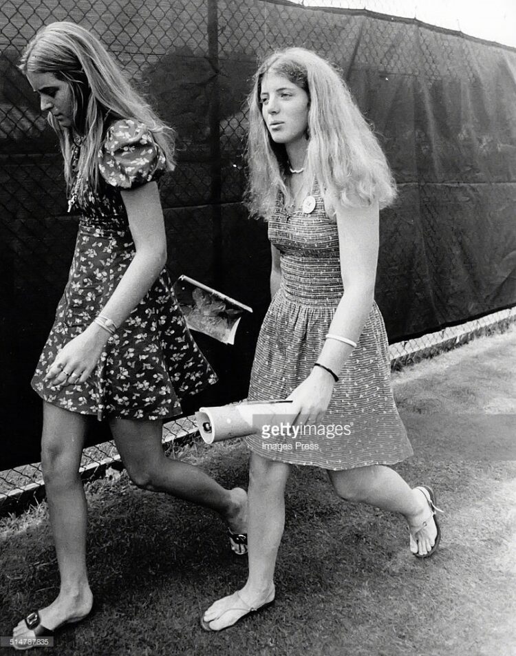 caroline kennedy feet