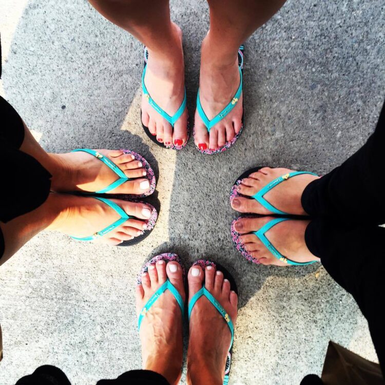 caroline neron feet 5