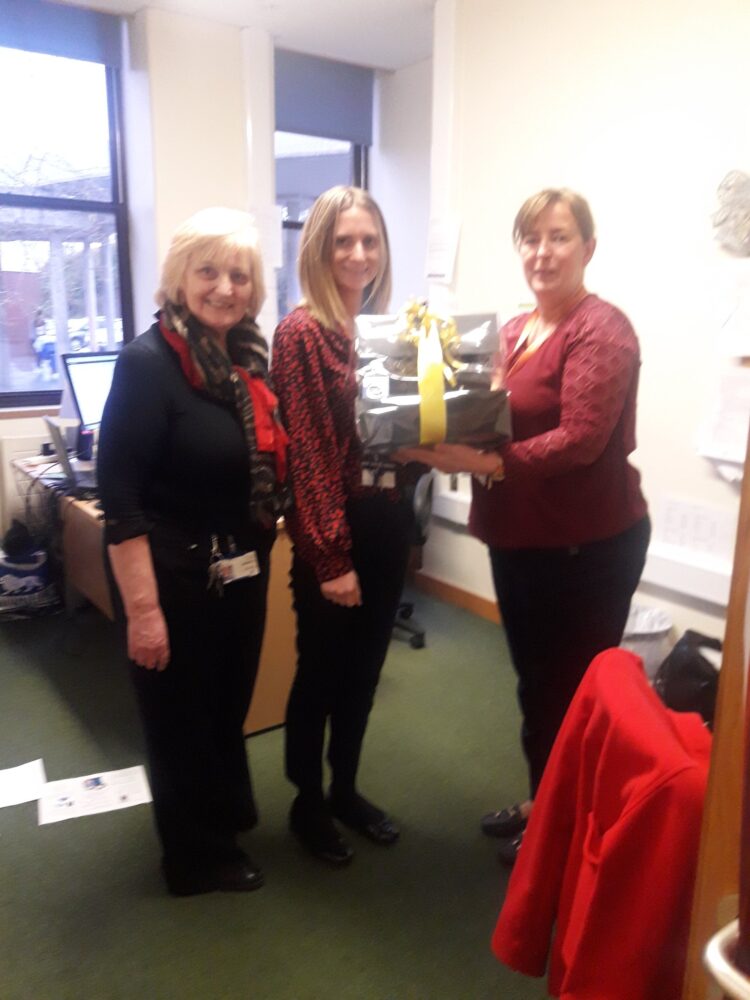 caroline reilly feet 5