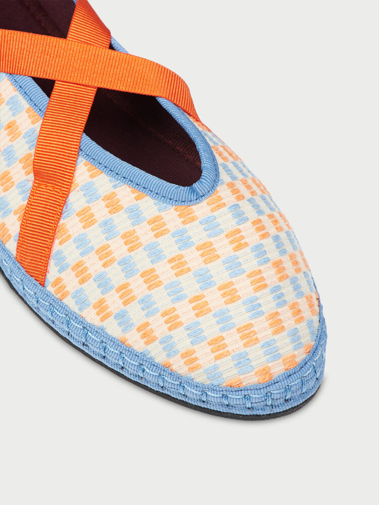 caroline roman feet 5