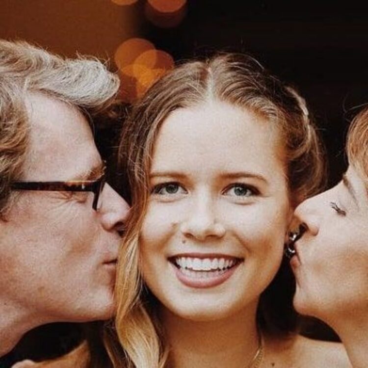 caroline sartorius feet 3