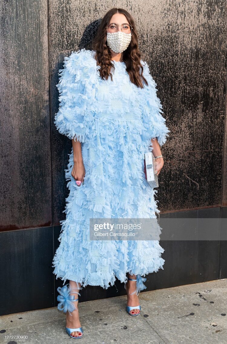 caroline vazzana feet 4