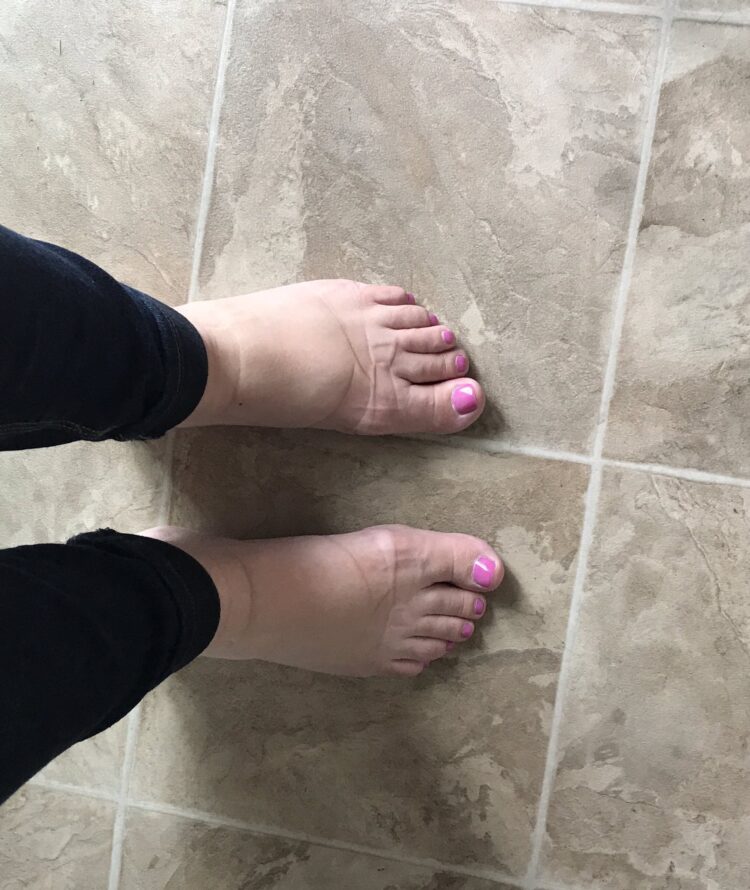 carolinegx feet 2