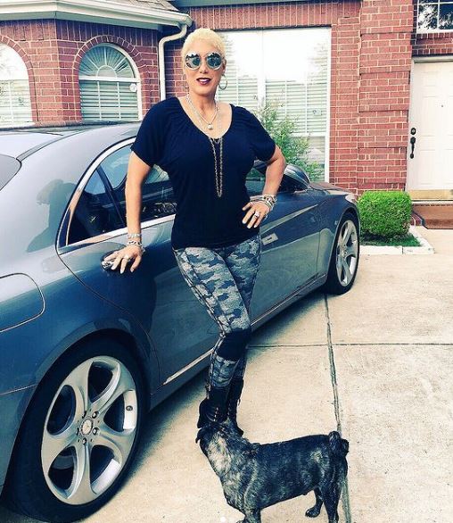 carolyn chambers feet