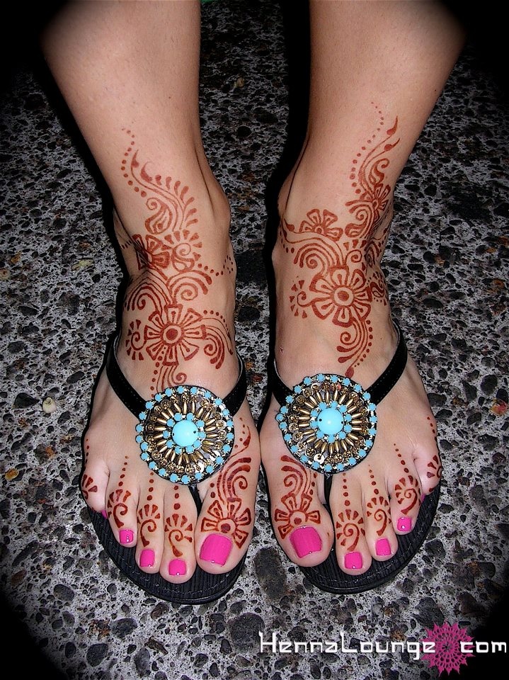 carolyn chen feet 6