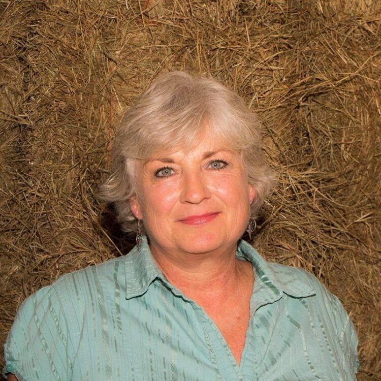 carolyn haines feet 4