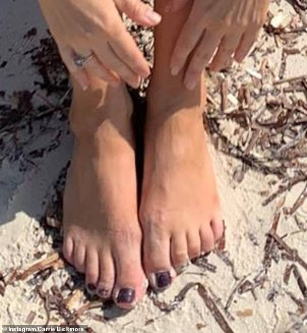 carrie bickmore feet