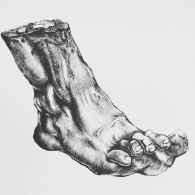 casey friday mcnamee feet 5