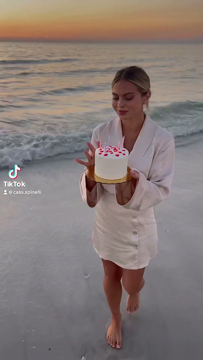 cass spinelli feet 3