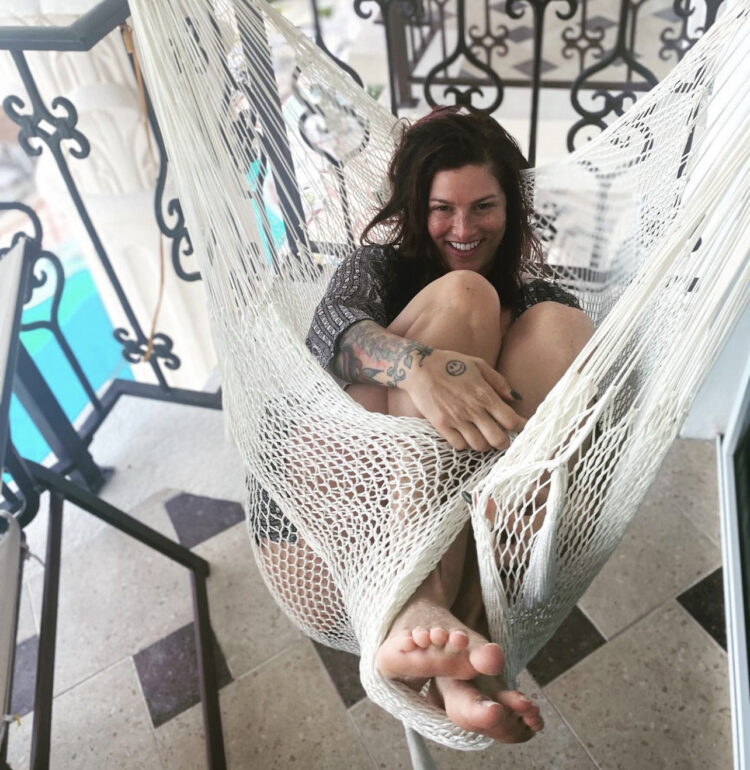 cassadee pope feet 3