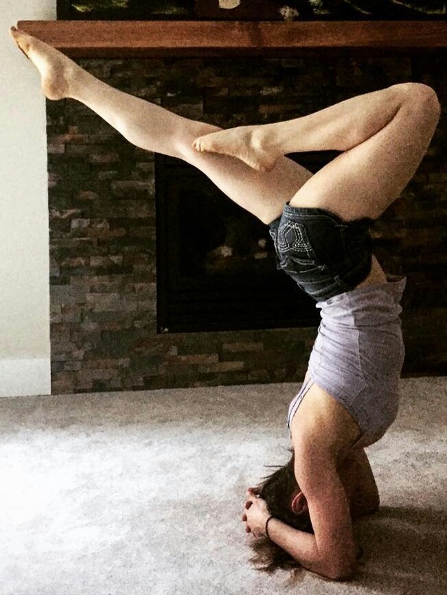 cassandra ebner feet 5