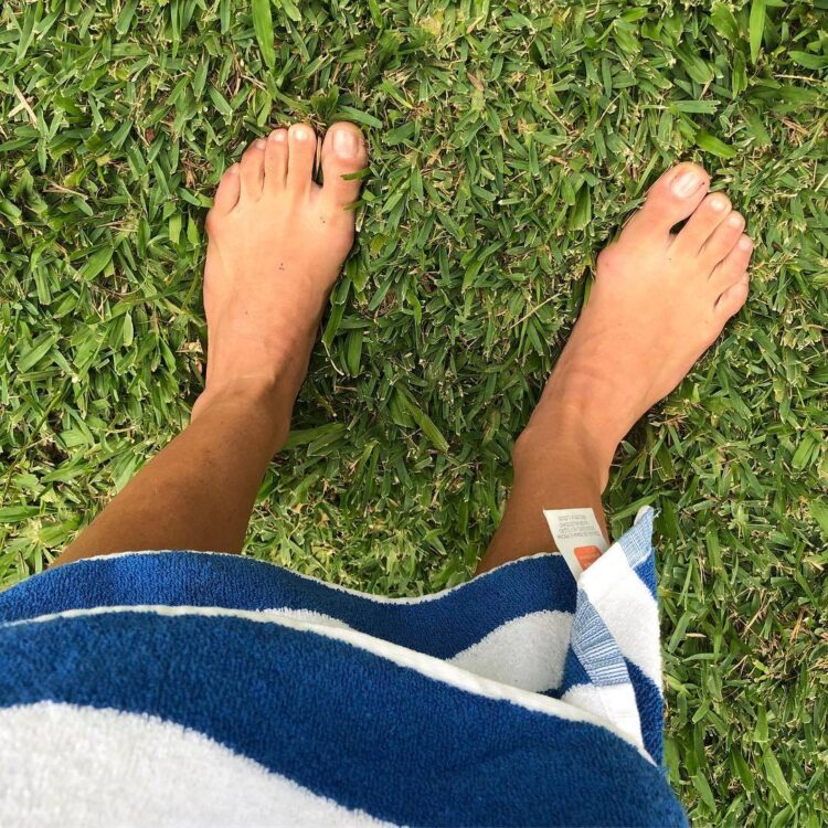 cassia linhares feet 1